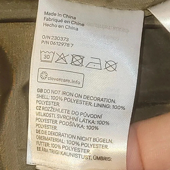 H&M Olive Green "La Vie Est Magique" Girl's Bomber Jacket Size US 10-11Y - Picture 11 of 16